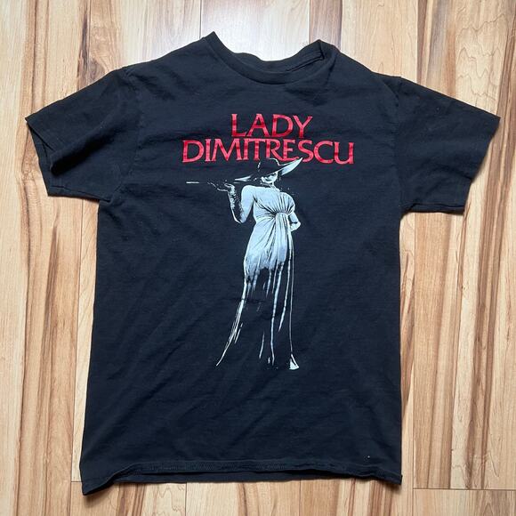 RESIDENT EVIL VILLAGE Lady Dimetrescu Graphic T-Shirt 2021 Official Size Small - Picture 1 of 4